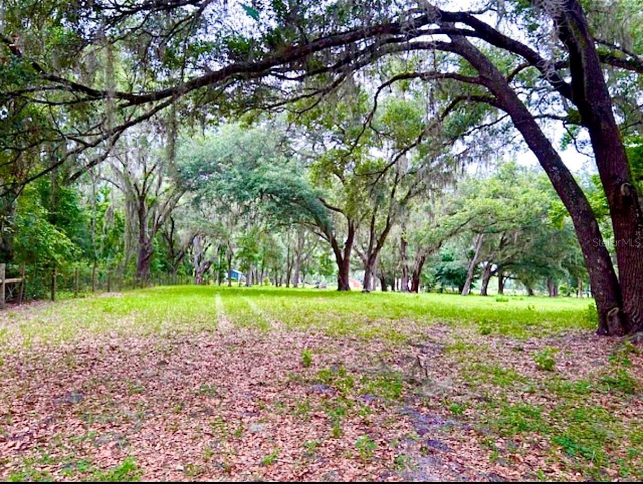 528 Ashley Lane , Center Hill, FL 33514 Photo