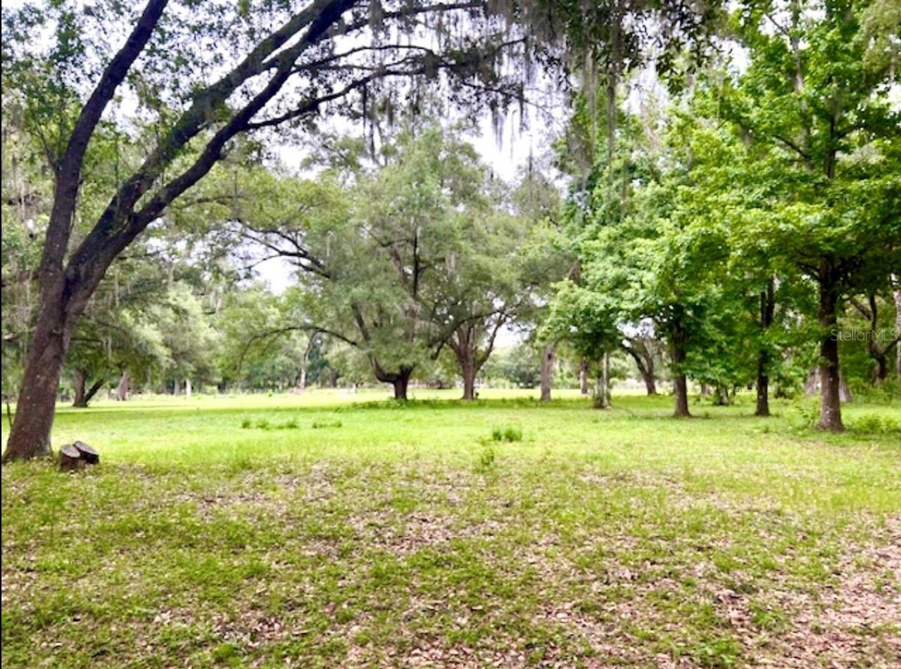 528 Ashley Lane , Center Hill, FL 33514 Photo