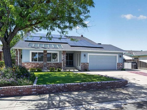 1264 Sprague St , Manteca, CA 95336