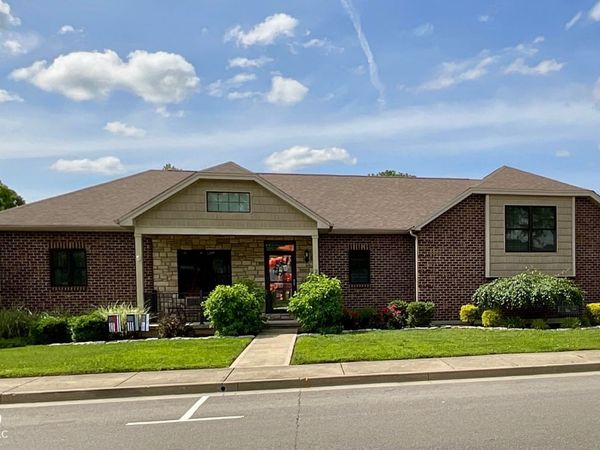 291 E Center Street, Lawrenceburg, IN 47025