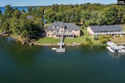 1053 Jones Road  photo 4