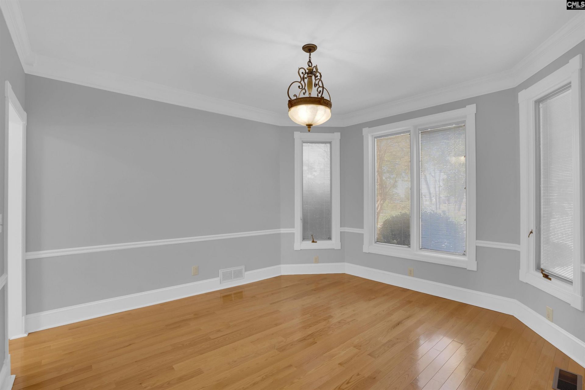 1053 Jones Road  Photo 8