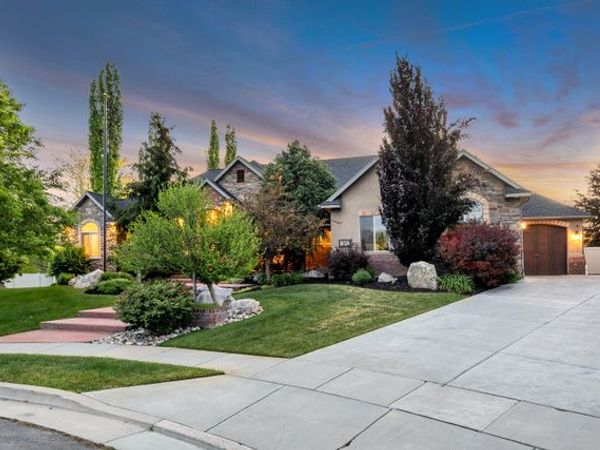 62 COUNTRY SPRING CIR , Kaysville, UT 84037