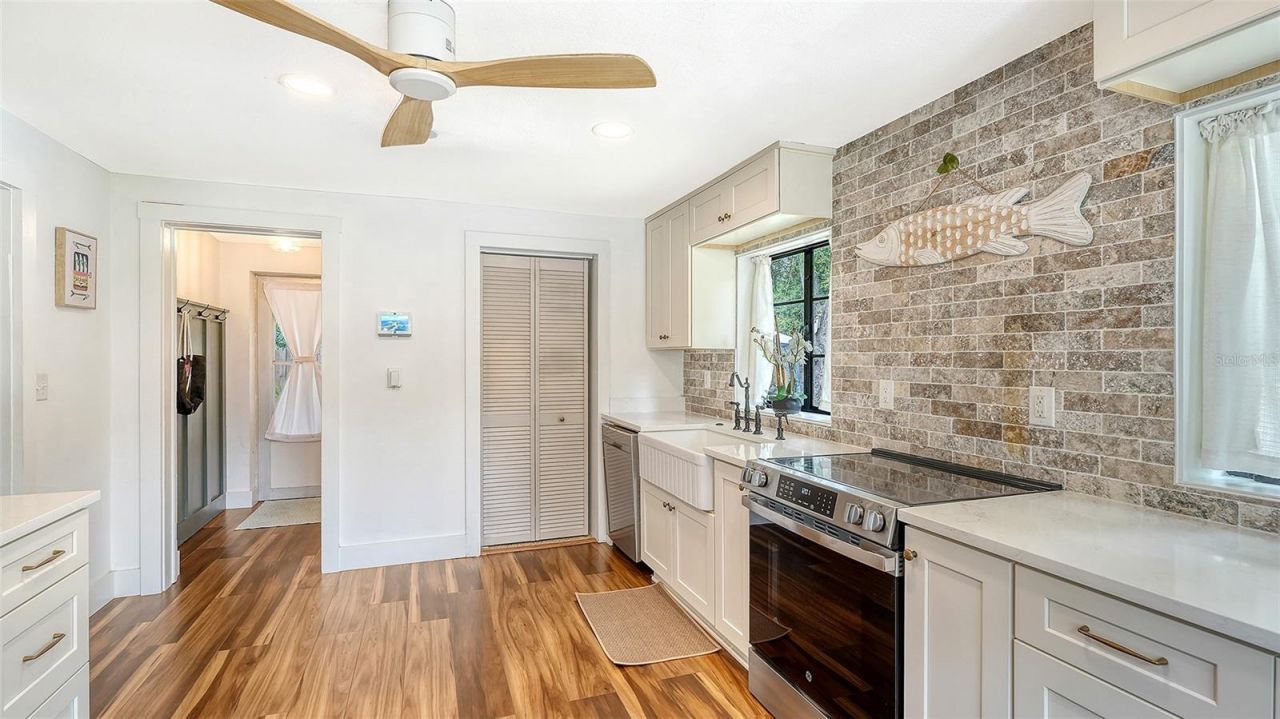1301 6th Street W, Palmetto, FL 34221 Photo