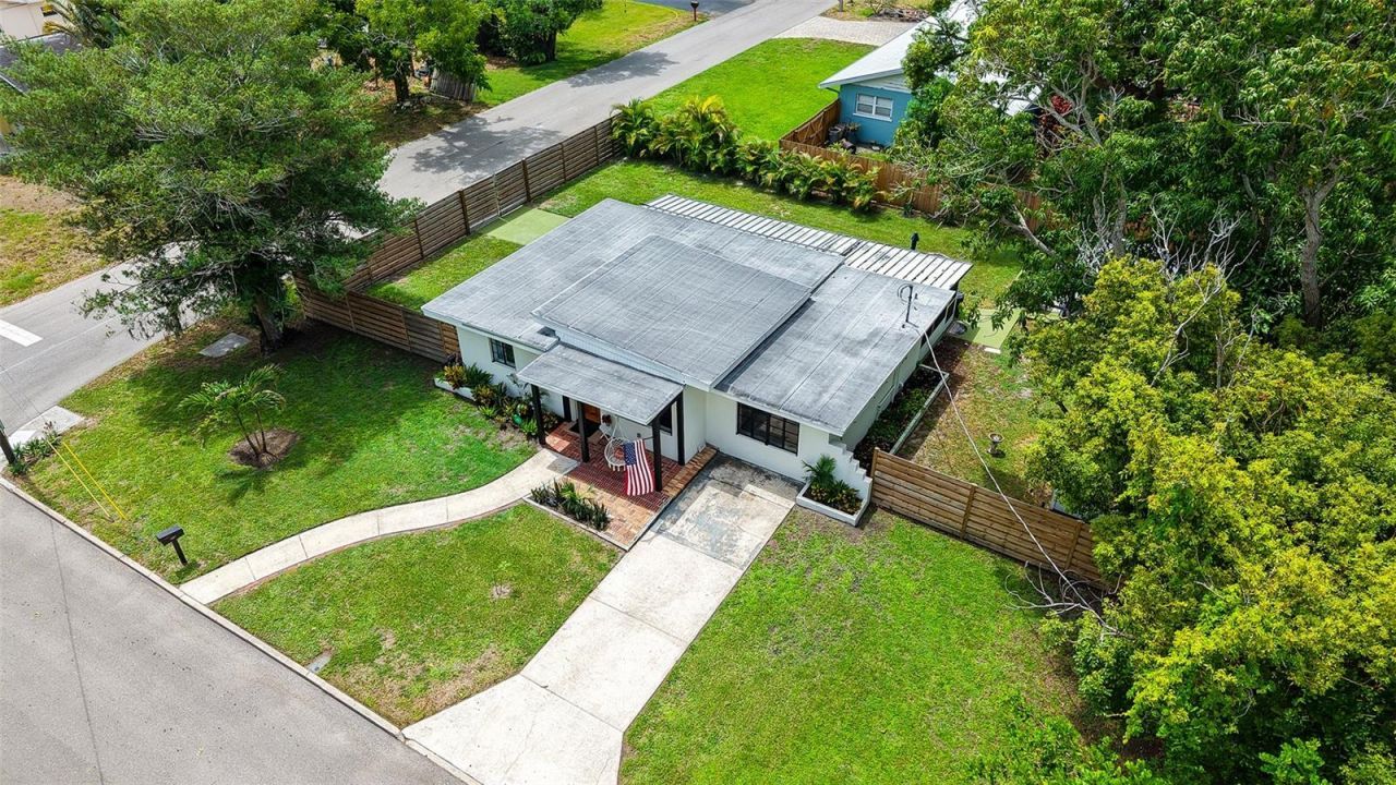 1301 6th Street W, Palmetto, FL 34221 Photo