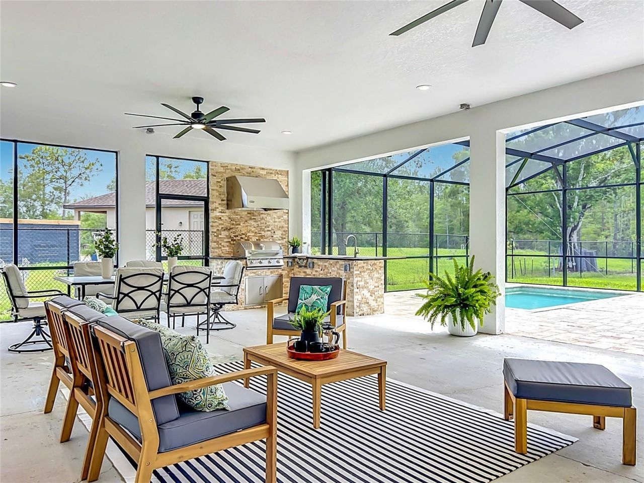 3230 Cavalier Avenue, Orlando, FL 32833 Photo