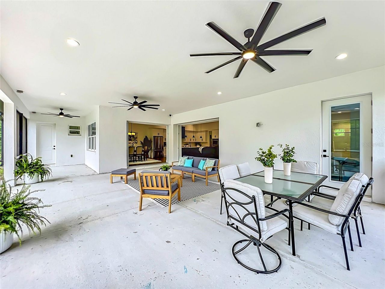 3230 Cavalier Avenue, Orlando, FL 32833 Photo