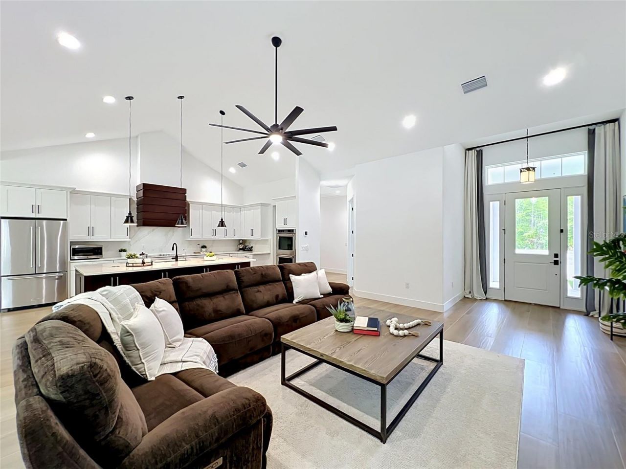 3230 Cavalier Avenue, Orlando, FL 32833 Photo