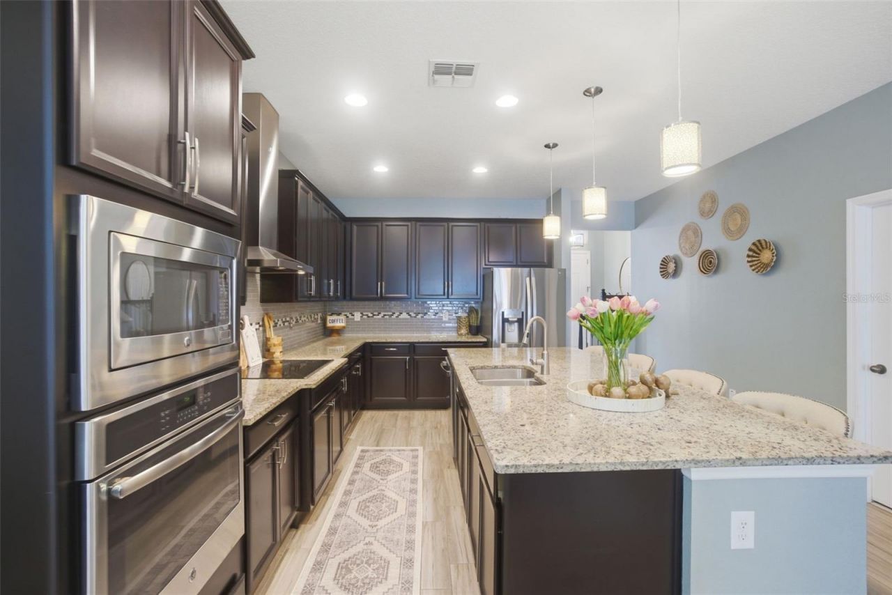 2618 Peony Drive, Oviedo, FL 32766 Photo
