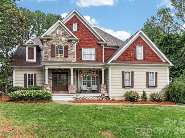 173 Yellow Jacket Circle, Mooresville, NC 28117