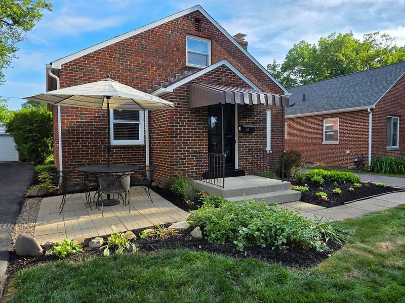 121 E Beechwold Boulevard , Columbus, OH 43214 Photo 1