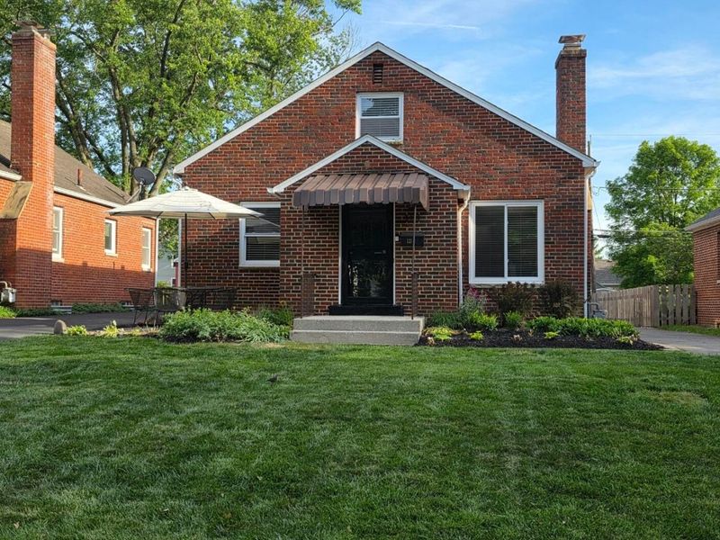 121 E Beechwold Boulevard , Columbus, OH 43214 Photo 2