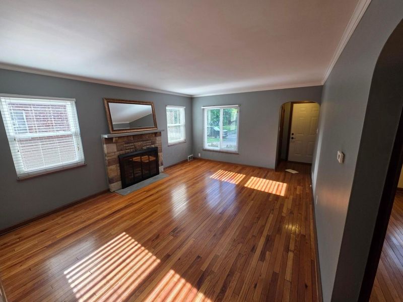 121 E Beechwold Boulevard , Columbus, OH 43214 Photo 9