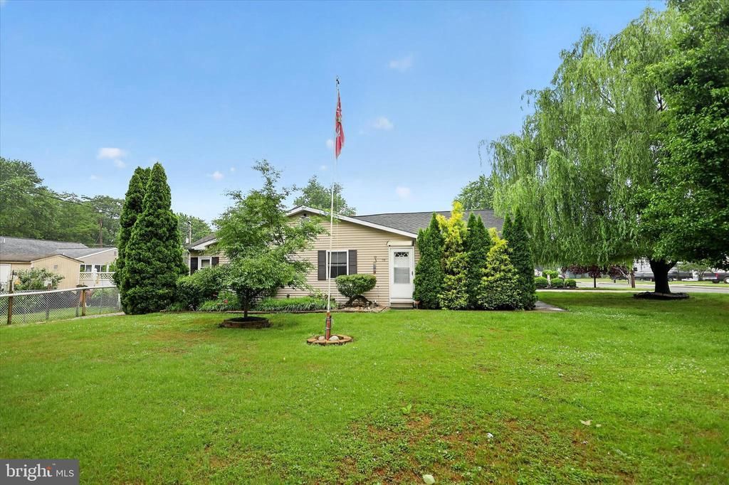 79 Miramar Drive, Pennsville, NJ 08070 Main Photo