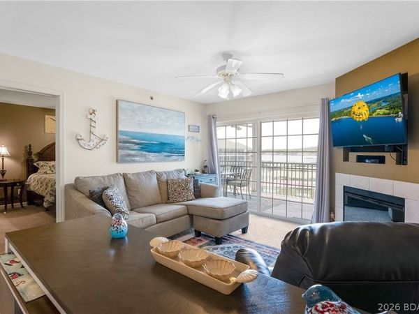 305 Highland Shores Drive, Unit 1B, Lake Ozark, MO 65049