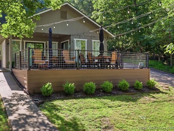 400 Eagle Creek Drive, Gravois Mills, MO 65037