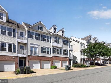 13937 HOLLOW WIND WAY, Unit 101, WOODBRIDGE, VA 22191