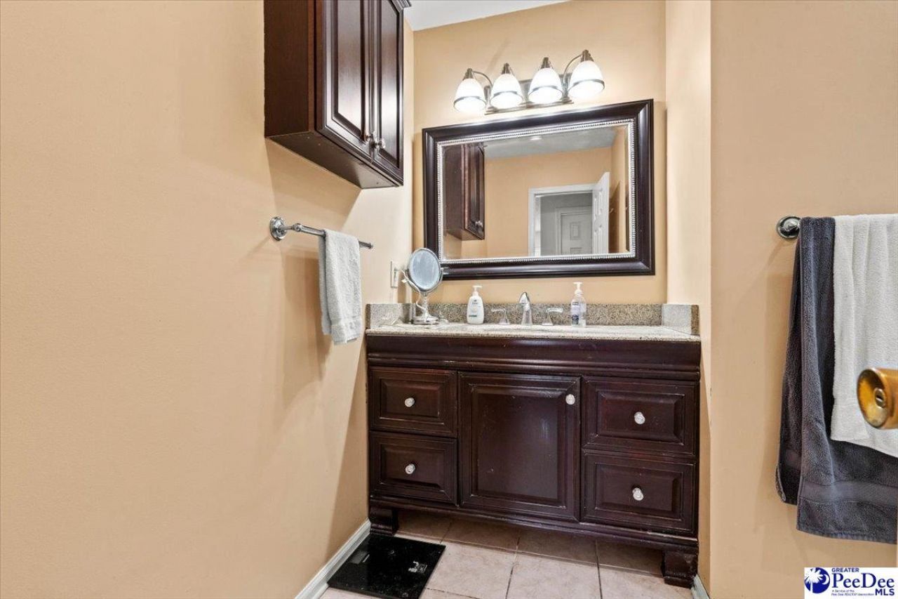 1436 Chandler Circle Photo 23