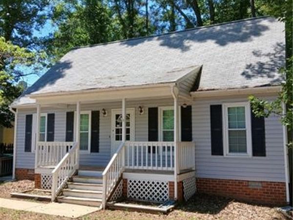 6904 Pointer Ridge Road , Midlothian, VA 23112