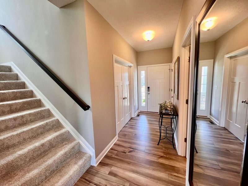 5703 Vance Way, Westerville, OH 43081 Photo 8