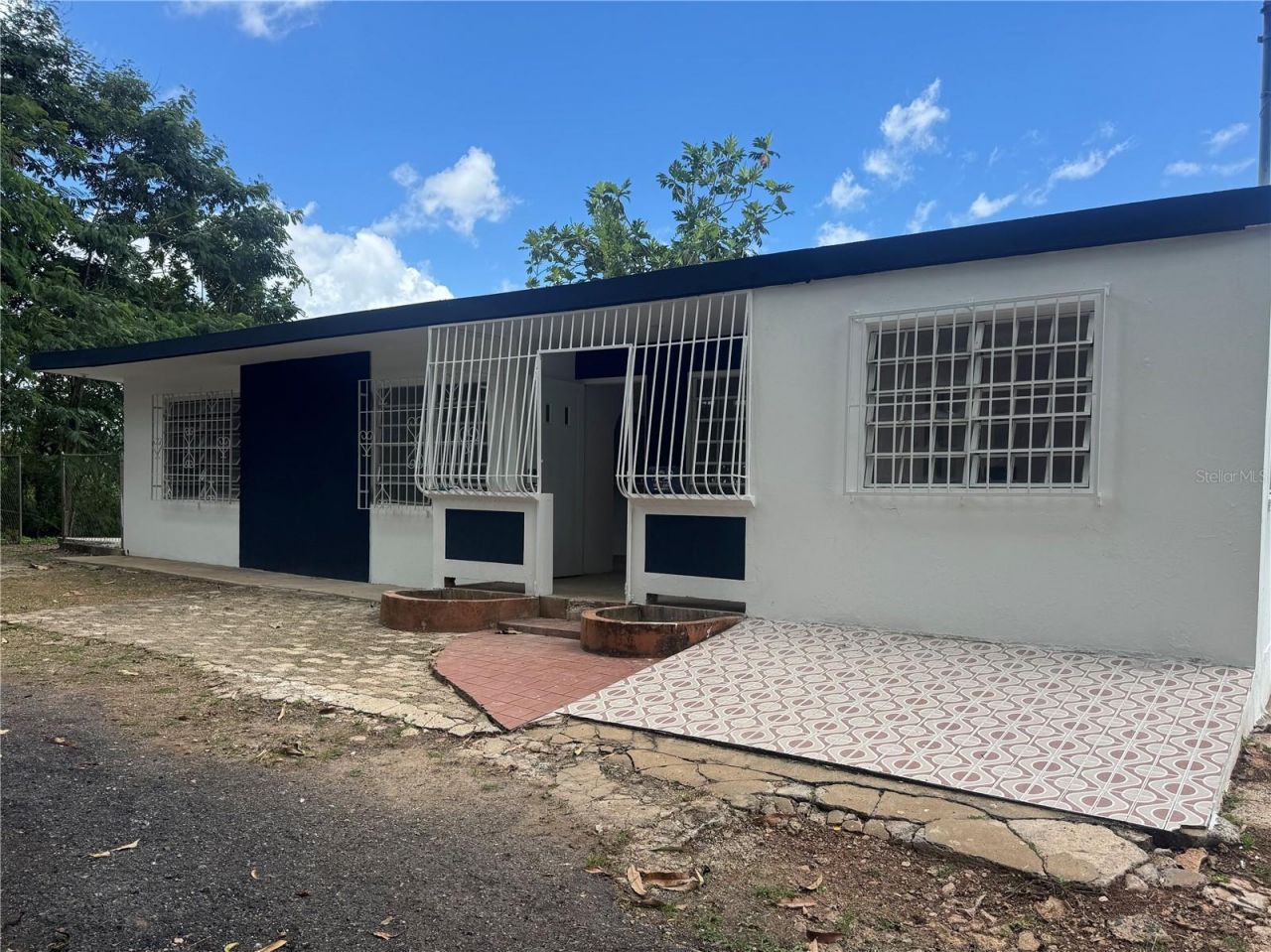 . Carr. 352 Km 3.7, Mayaguez, PR 00680 Main Photo
