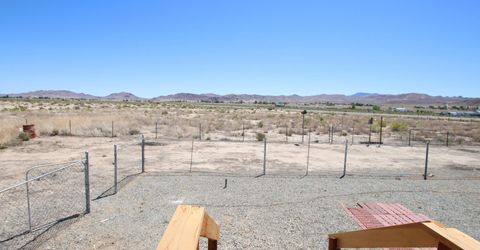 8 Falcon Way, Yerington, NV 89447 Photo