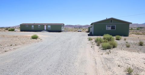 8 Falcon Way, Yerington, NV 89447 Photo