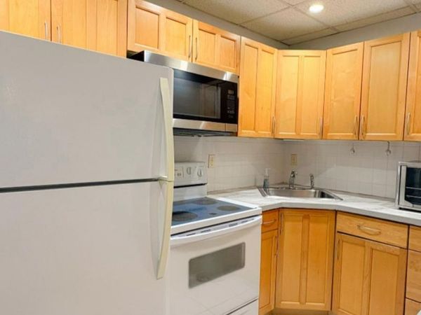 1560 Mckinley Street, Unit 111w, Hollywood, FL 33020