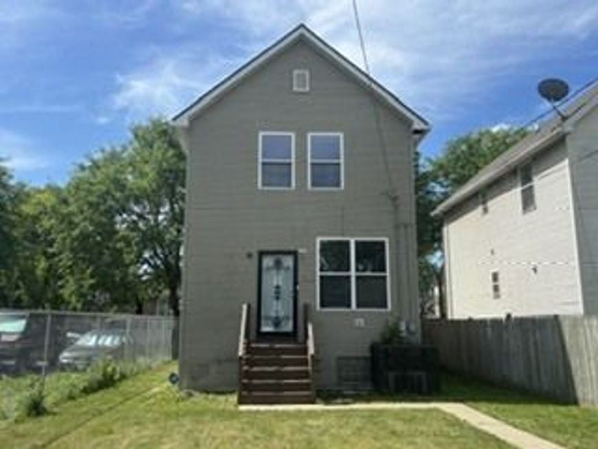 Main Photo