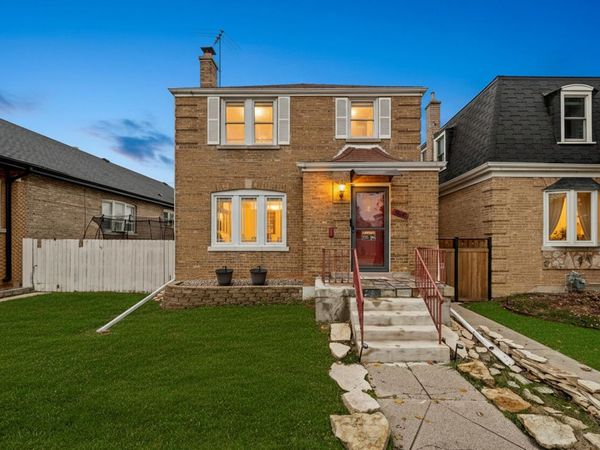3833 Oak Park Avenue , Berwyn, IL 60402