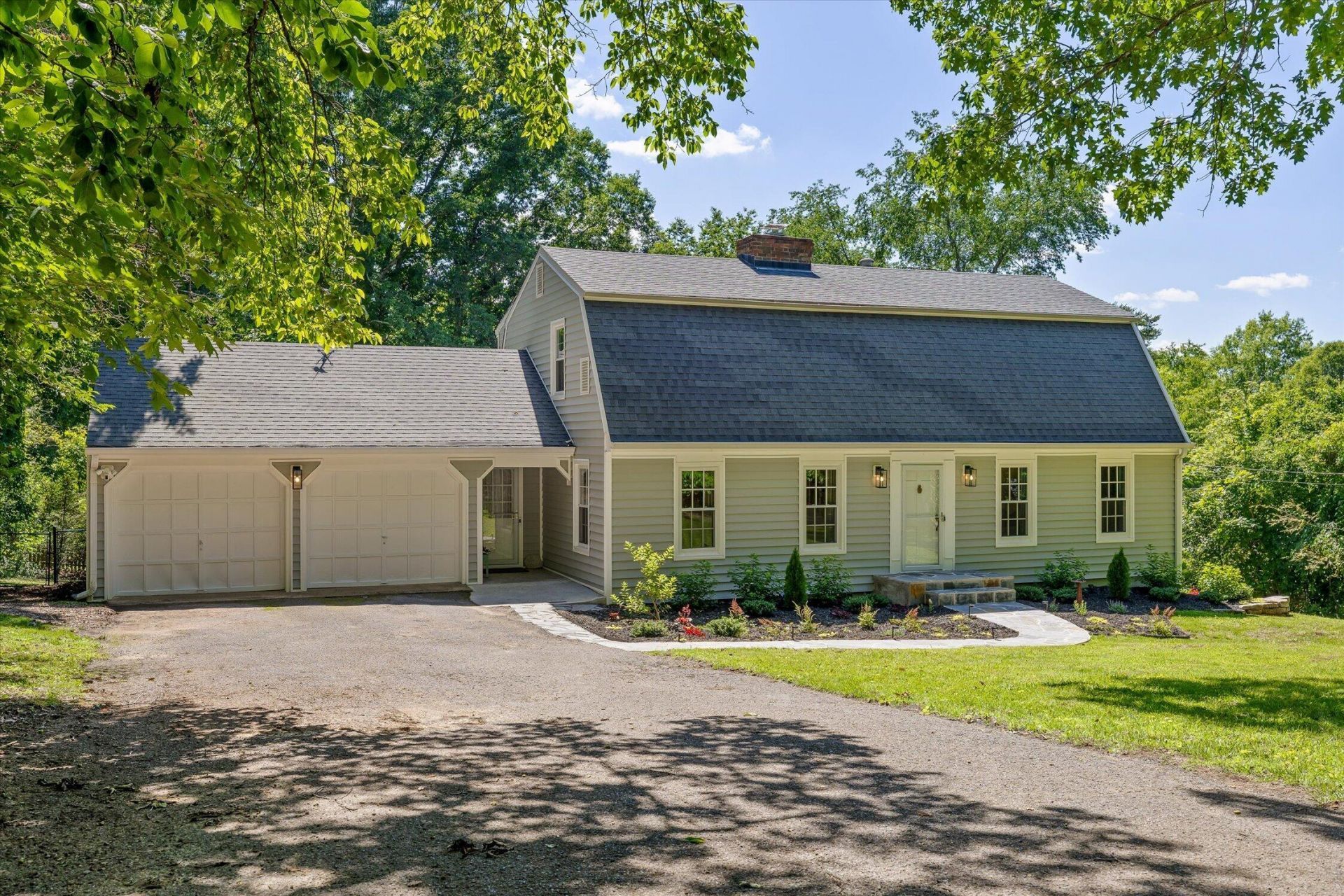 117 Grayson Road, Signal Mountain, TN 37377 Main Photo