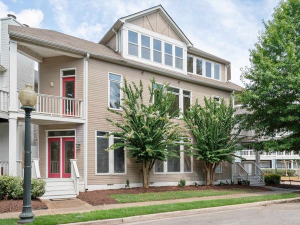 1003 ISLAND PARK CIR, Memphis, TN 38103