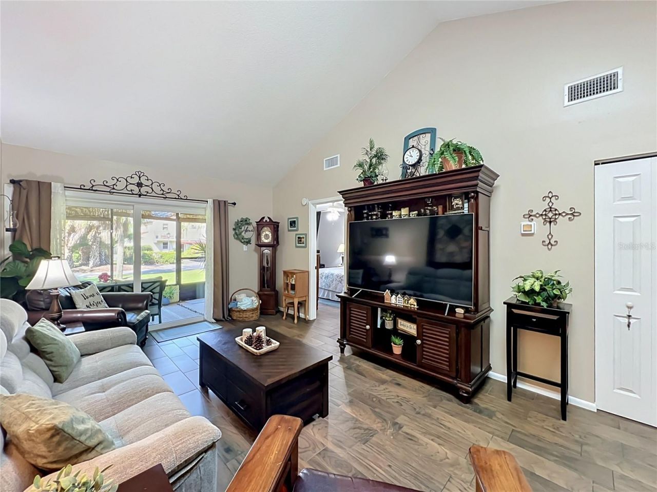 4300 Baywood Boulevard , Unit C106, Mount Dora, FL 32757 Photo