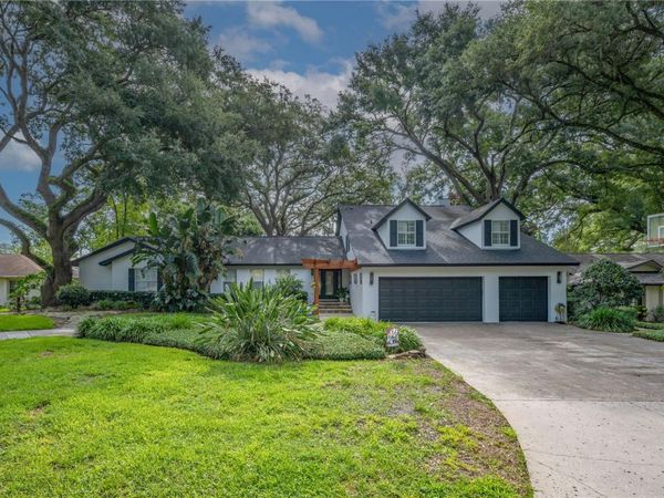 6606 GLENCOE DRIVE , TAMPA, FL 33617