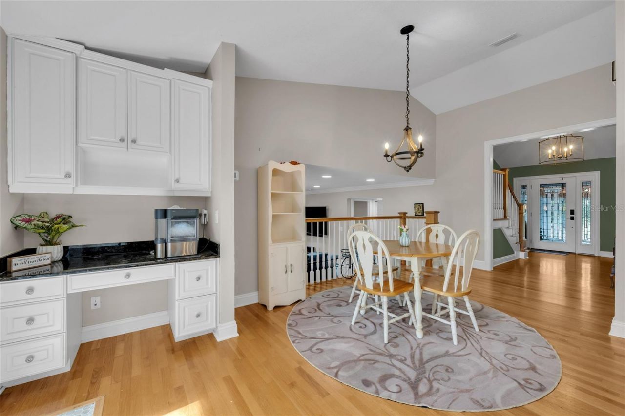6606 Glencoe Drive , Tampa, FL 33617 Photo