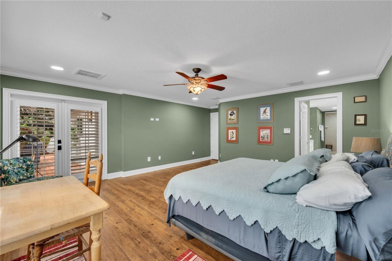 6606 Glencoe Drive , Tampa, FL 33617 Photo