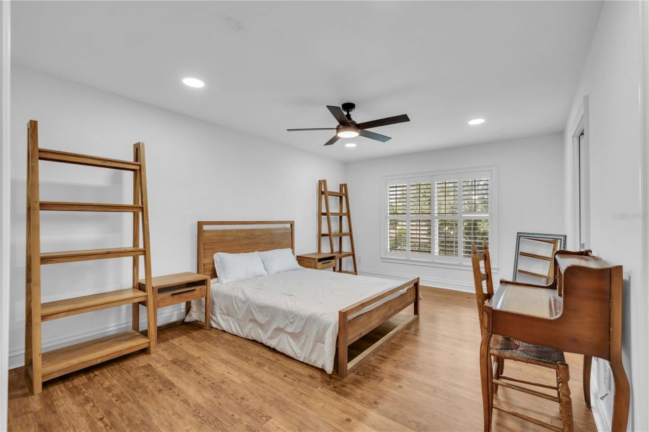 6606 Glencoe Drive , Tampa, FL 33617 Photo