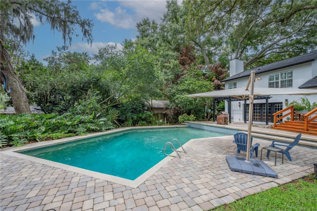 6606 Glencoe Drive , Tampa, FL 33617 Photo