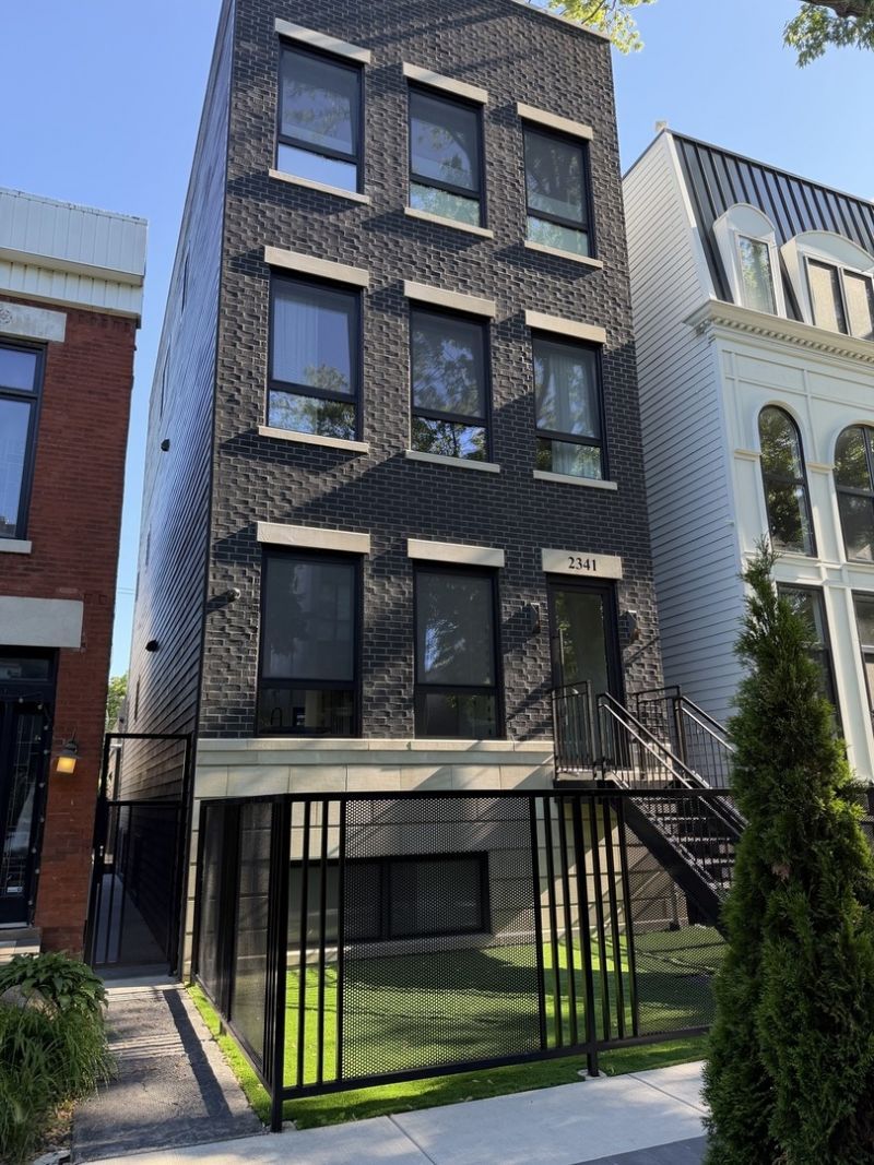 2341 W Belden Avenue , Unit 1, Chicago, IL 60647 Main Photo