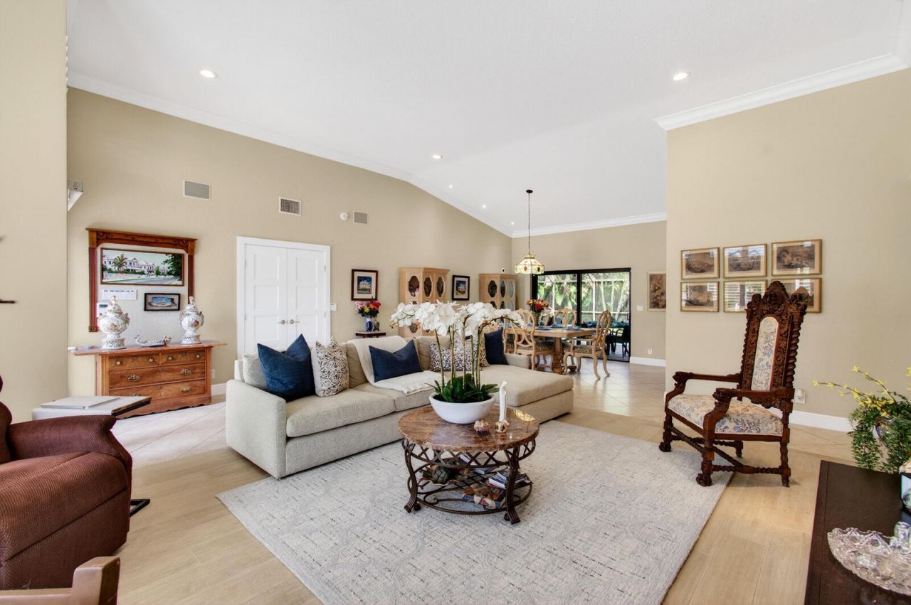 22491 Martella Avenue, Boca Raton, FL 33433 Photo