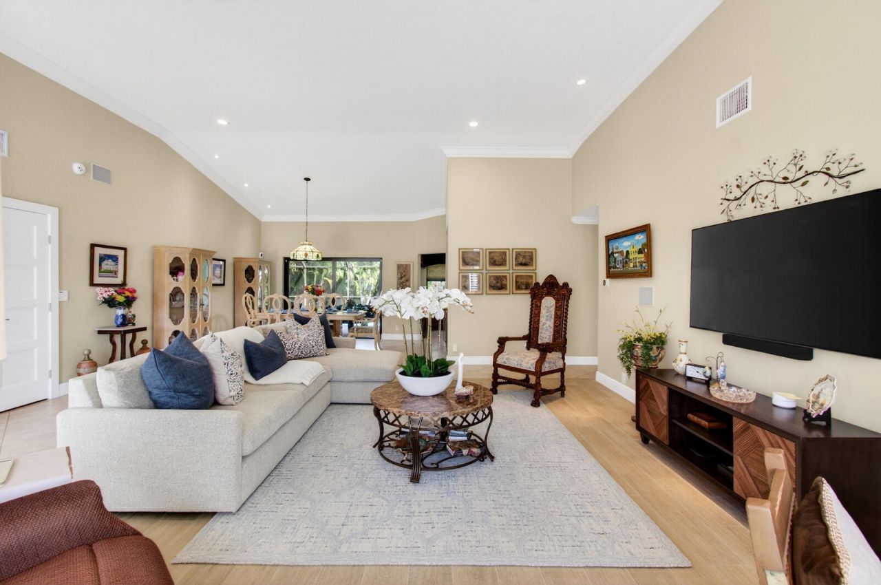 22491 Martella Avenue, Boca Raton, FL 33433 Photo