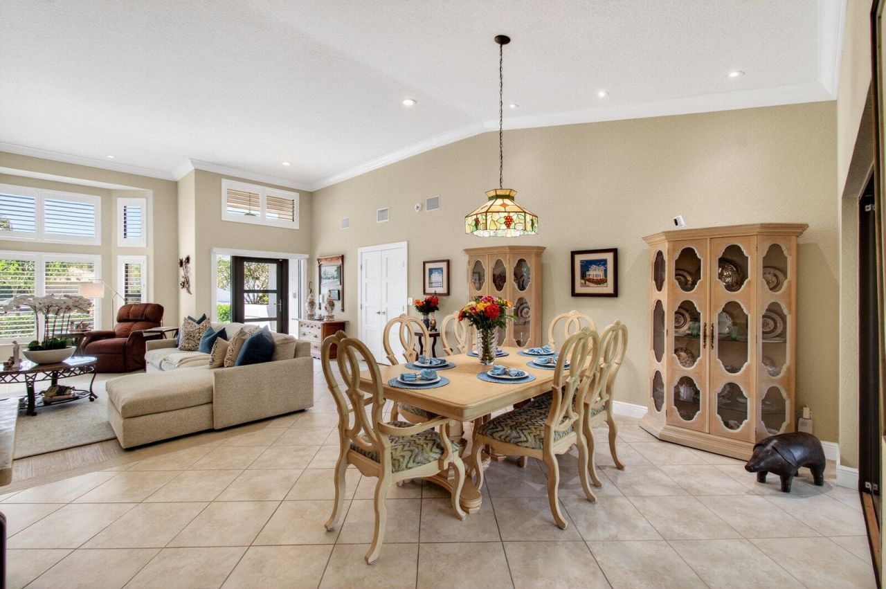 22491 Martella Avenue, Boca Raton, FL 33433 Photo