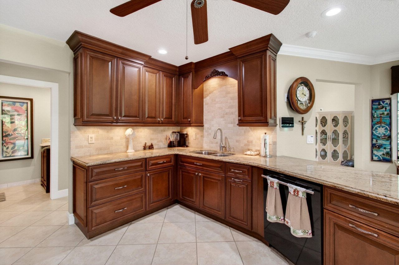 22491 Martella Avenue, Boca Raton, FL 33433 Photo