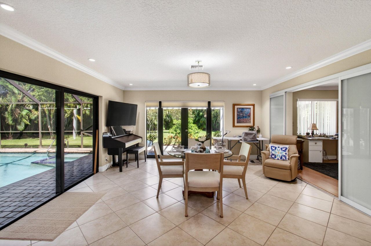 22491 Martella Avenue, Boca Raton, FL 33433 Photo