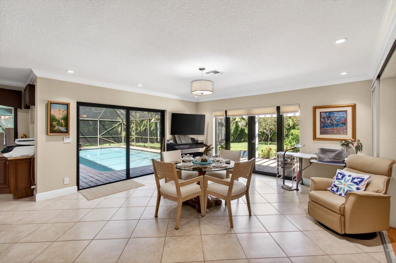22491 Martella Avenue, Boca Raton, FL 33433 Photo