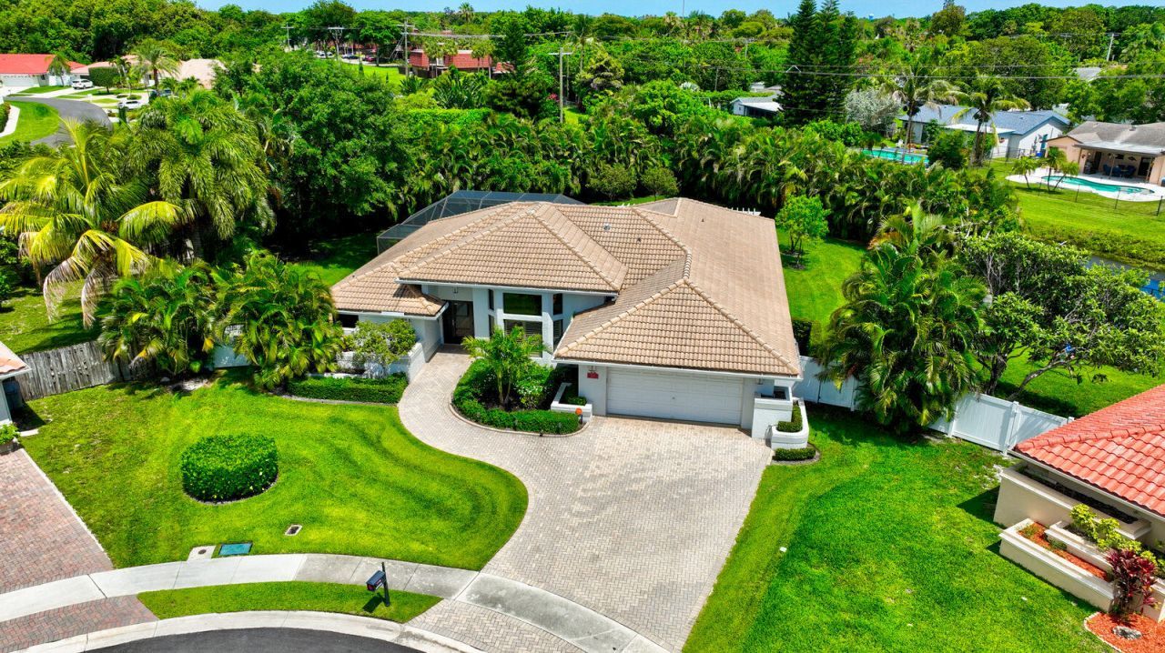 22491 Martella Avenue, Boca Raton, FL 33433 Photo
