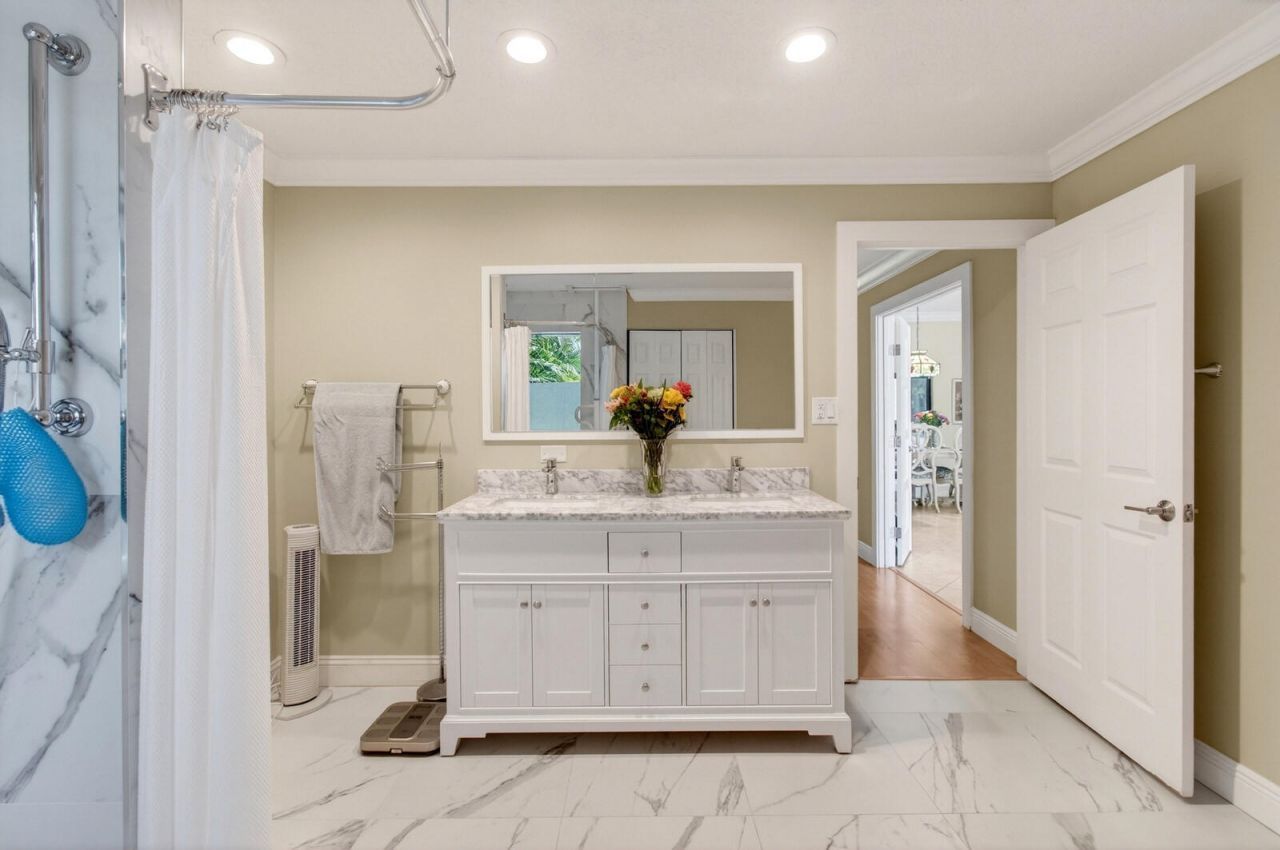 22491 Martella Avenue, Boca Raton, FL 33433 Photo
