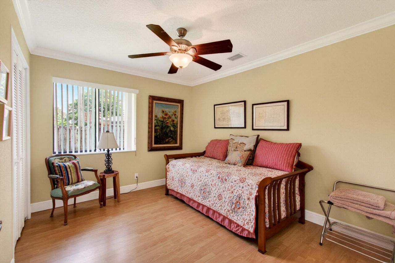 22491 Martella Avenue, Boca Raton, FL 33433 Photo