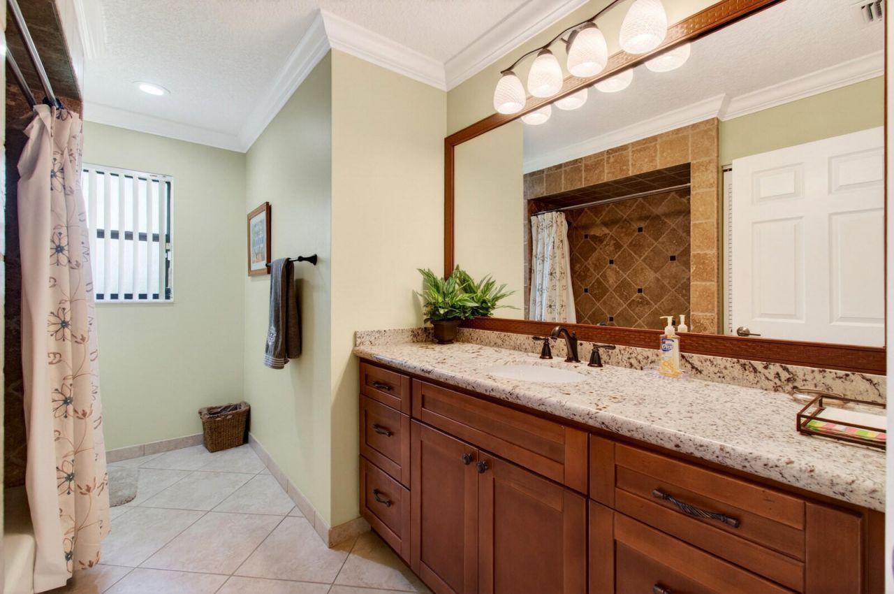 22491 Martella Avenue, Boca Raton, FL 33433 Photo
