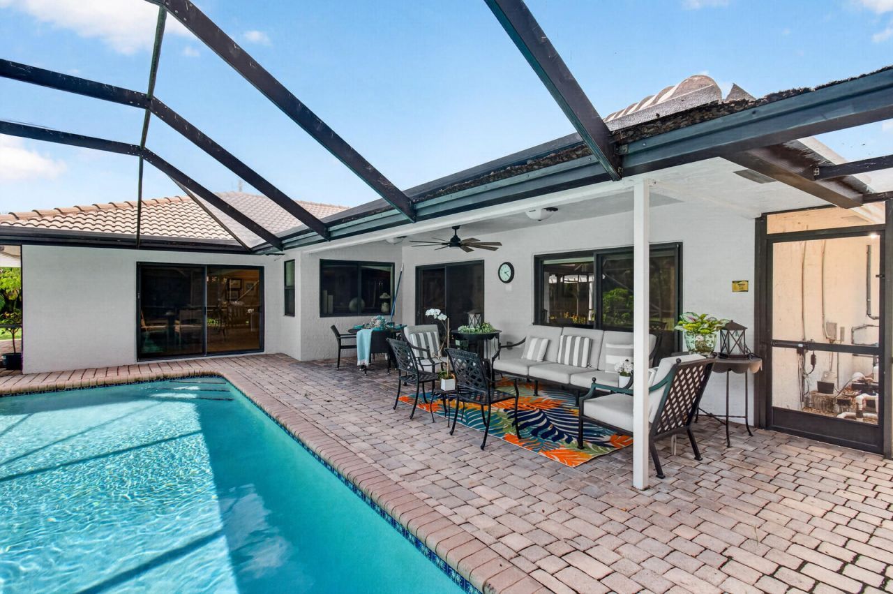 22491 Martella Avenue, Boca Raton, FL 33433 Photo